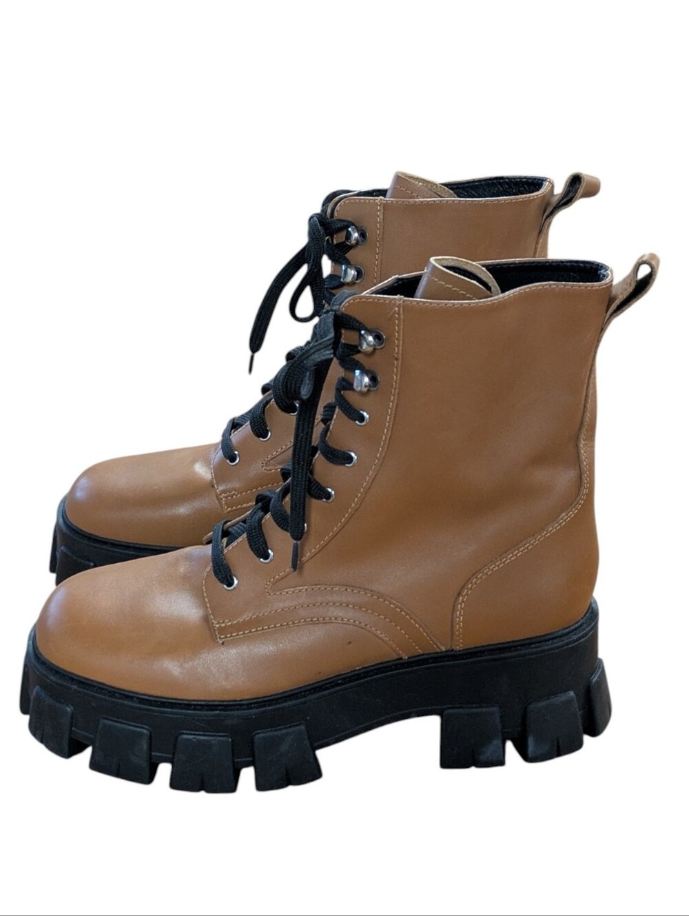 Marc Fisher Happy Lug Sole Combat Boots Cognac Leather Size 9